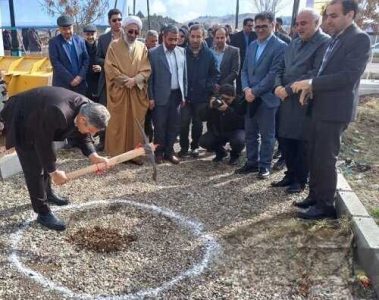 کلنگ ساخت مسکن دانشگاه بین المللی امام خمینی(ره) به زمین زده شد