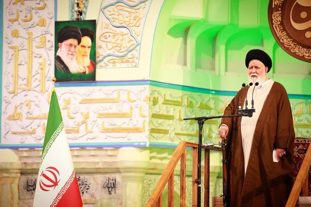 بندرعباس | اردیبهشت شهادت رئیس جمهوری و حادثه بندرعباس اردیبهشتهای تلخی را رقم زدند